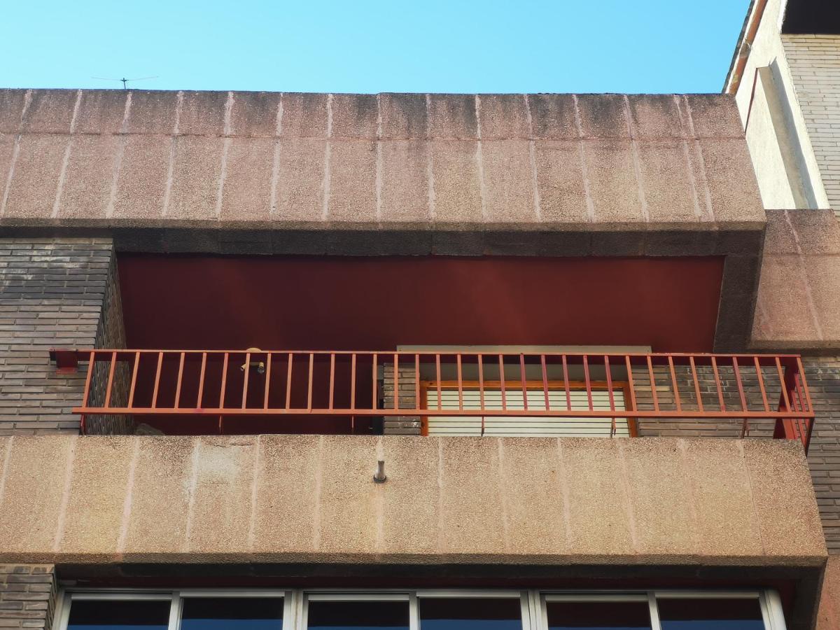Lc Jacetania Pirineos Apartment Jaca Exterior photo